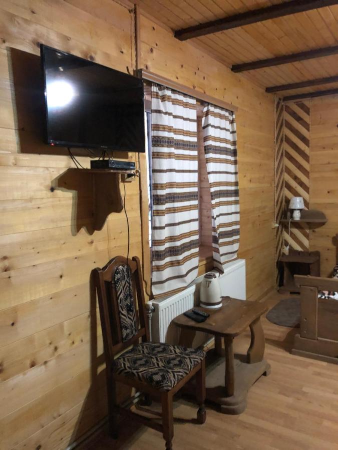 Kabanova Gora Guest House บูโคเวล ภายนอก รูปภาพ