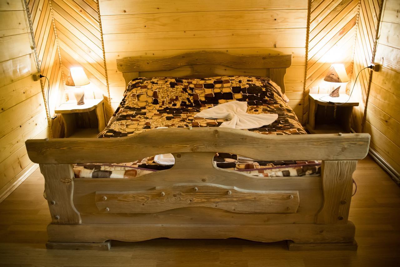 Kabanova Gora Guest House บูโคเวล ภายนอก รูปภาพ