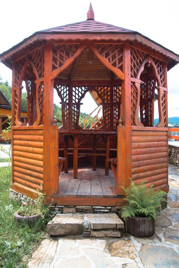 Kabanova Gora Guest House บูโคเวล ภายนอก รูปภาพ